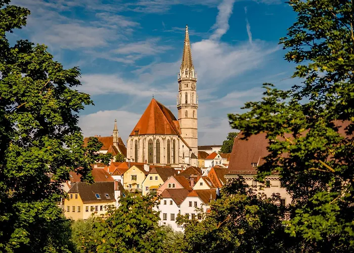 Daire Old Town Loft - A Charming 3 Bedroom Oasis Steyr