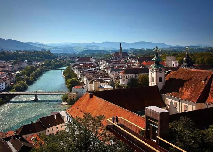 Daire Old Town Loft - A Charming 3 Bedroom Oasis