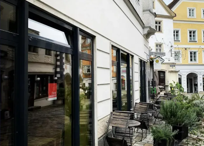 Apartmán Old Town Loft - A Charming 3 Bedroom Oasis Steyr